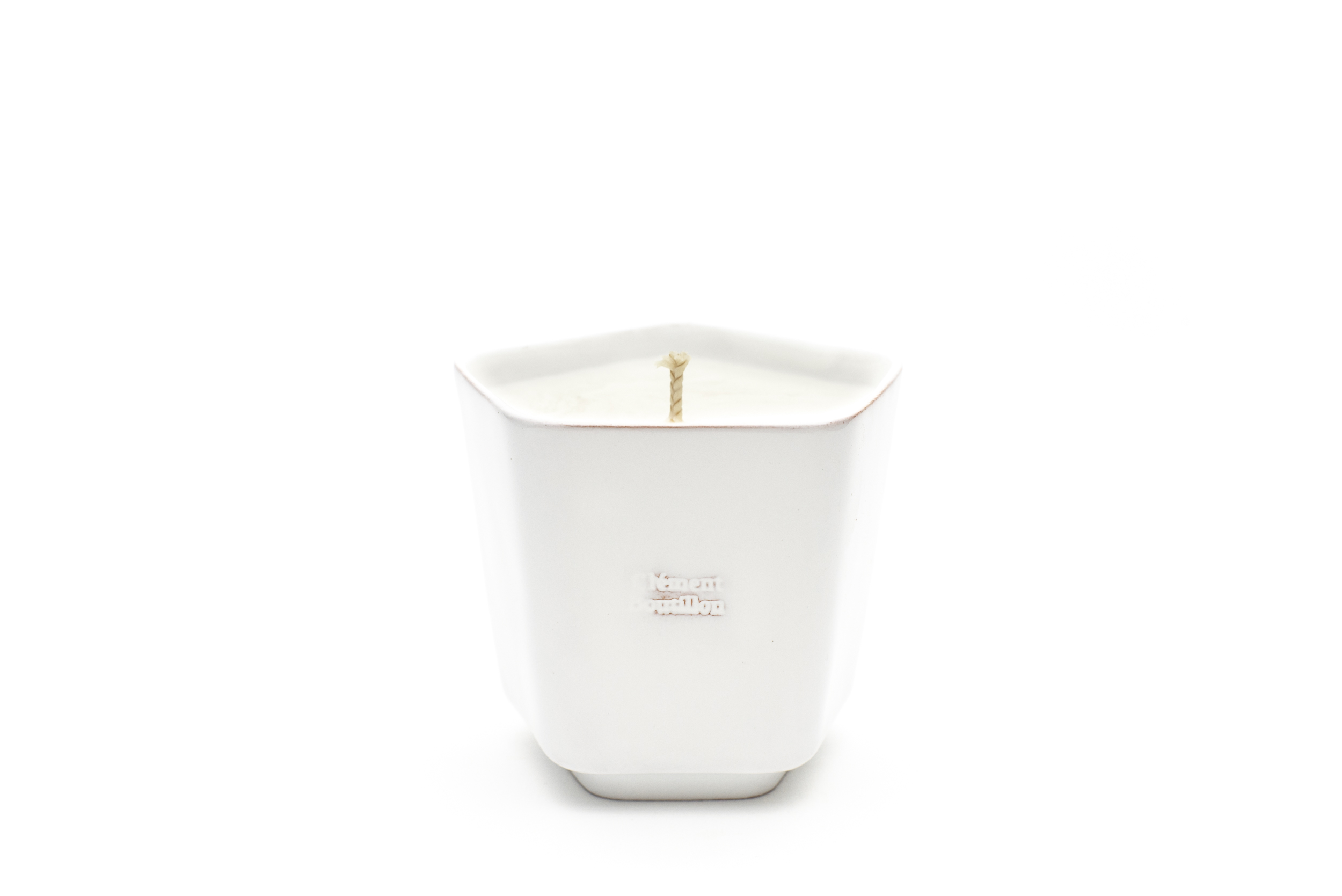 Perfumed luxury french ceramic candle white
