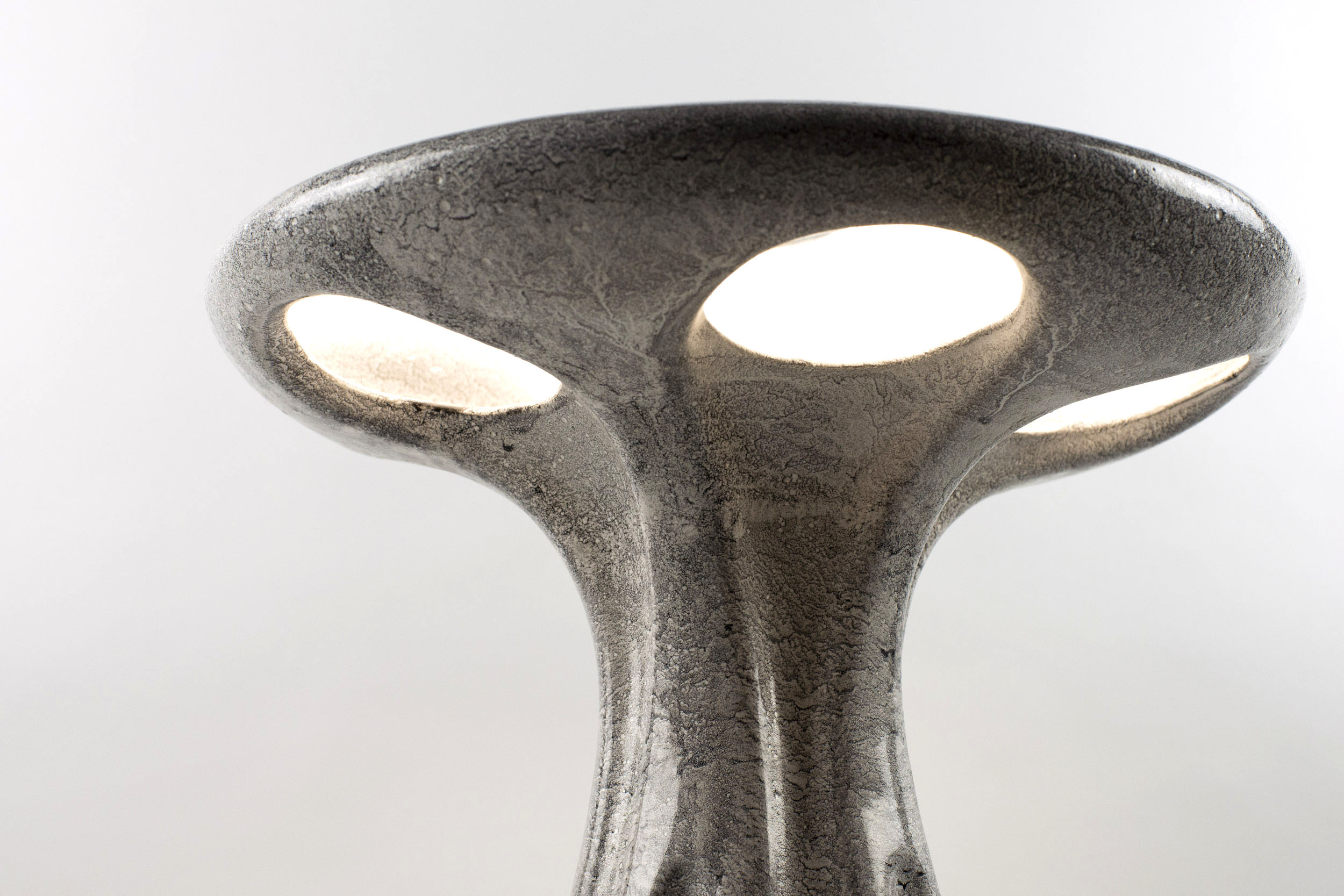 Meduse boutillon independent designer lamp